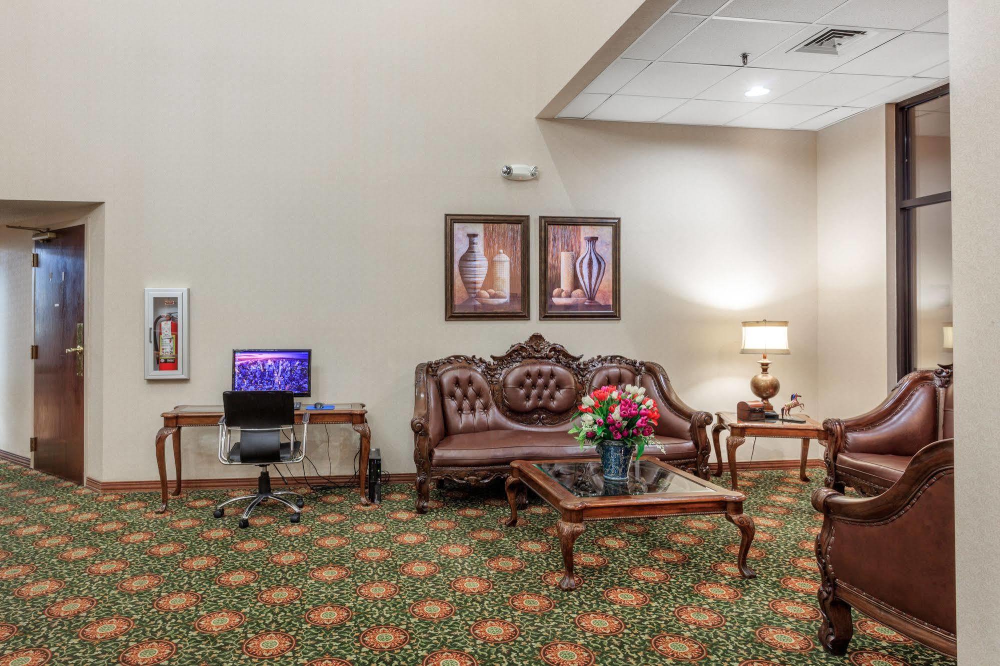 Angel Inn - By The Strip Branson Luaran gambar
